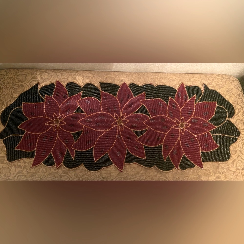 Christmas Poinsettia Beaded Table Runner Red and Green